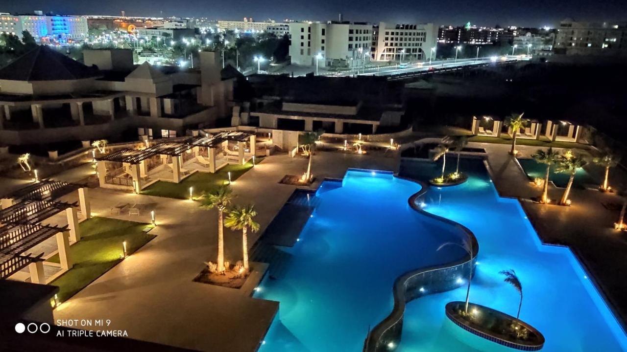 Stylish Pool View Studio In Al Dau Heights Apartment Hurghada Exterior foto